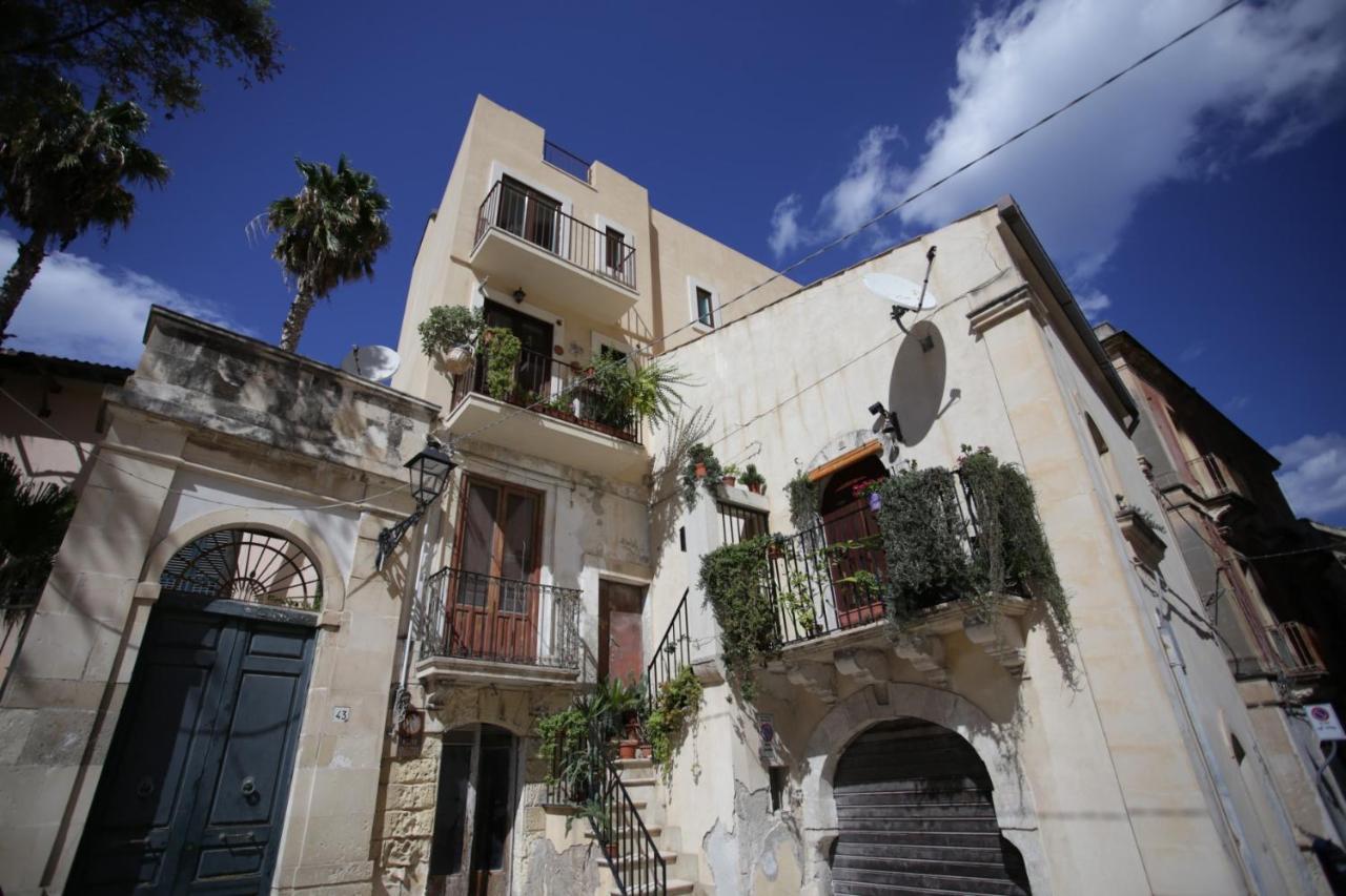 Apt Ines By Dimore In Sicily Syrakusa Exteriör bild